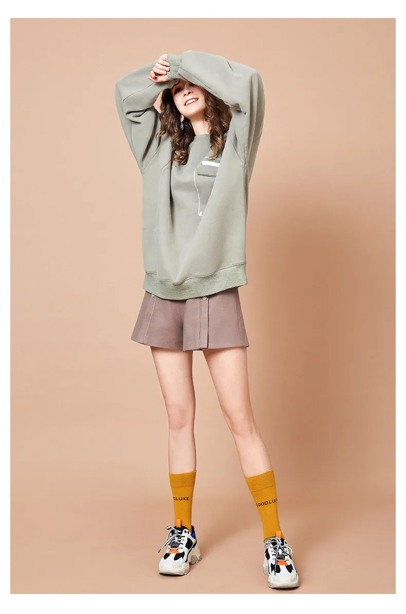 ARTKA OVERSIZED SLOUCHY SWEATSHIRT IN PISTACHIO GREEN