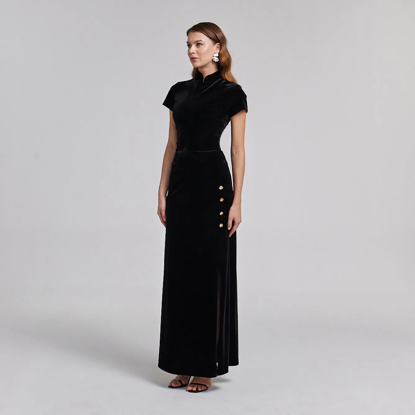 Black Short Sleeve Velvet Maxi Dress